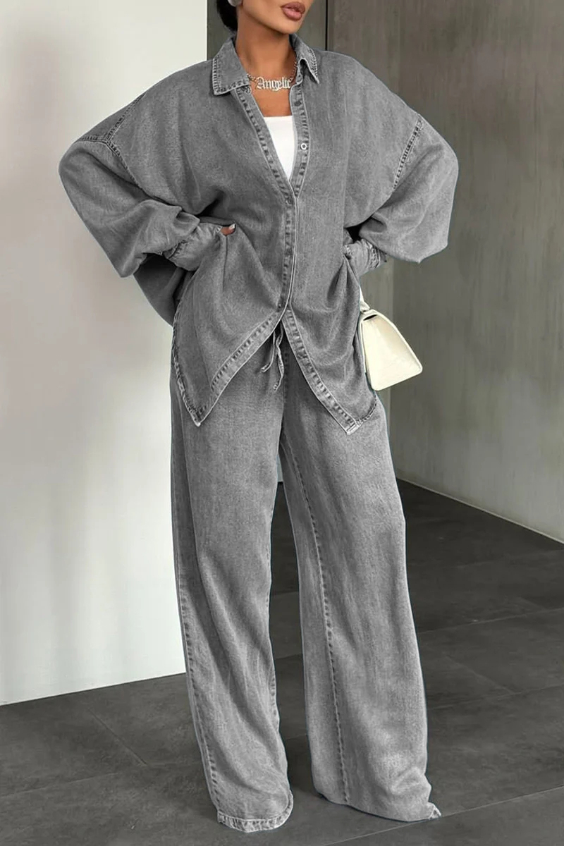 New Arrivals🔥 Women's Buttoned Cardigan Denim Suits