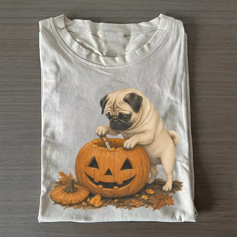 Pug Halloween T-shirt