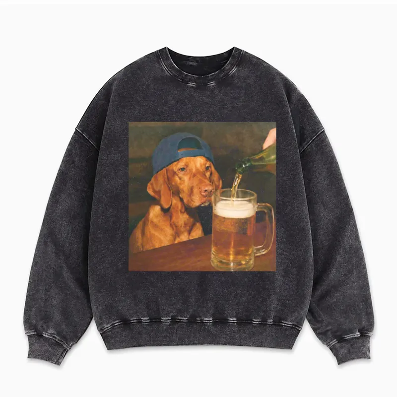 Funny Vizsla Drinking Beer Sweatshirt