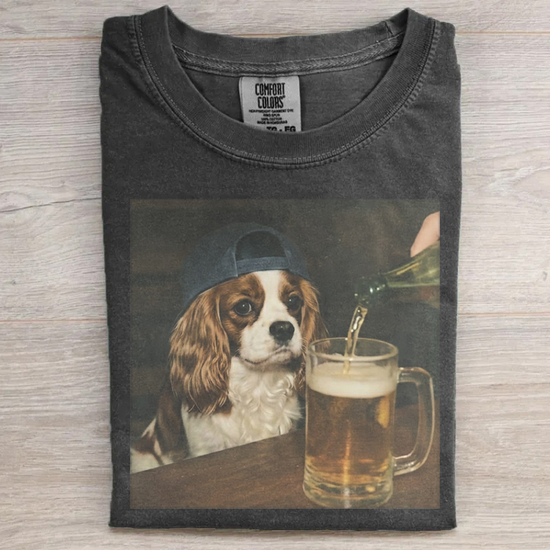 Cavalier King Charles Drinking Beer T-shirt