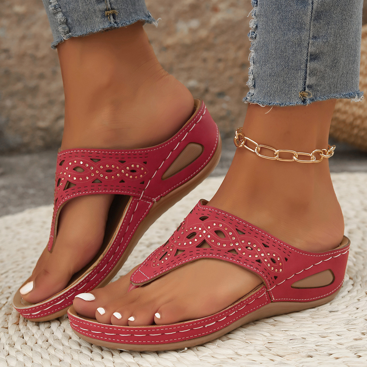 LAST DAY 70% OFF ✨ Breathable Cutout Comfort Sandals with Non-Slip Sole