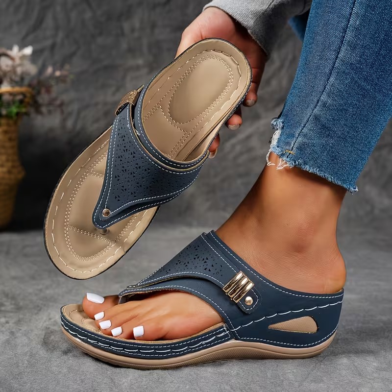 🔥Summer Sizzler Sale 50%✨⛱️Breathable mesh sports sandals with non-slip sole