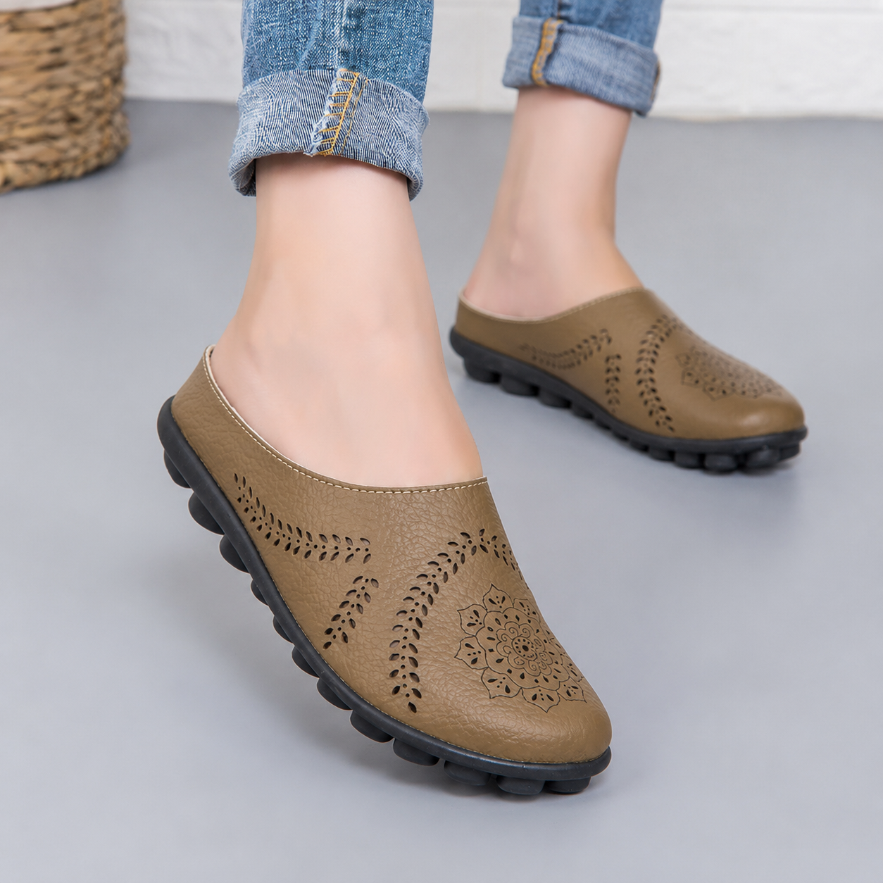 Casual All-match Hollow Slippers