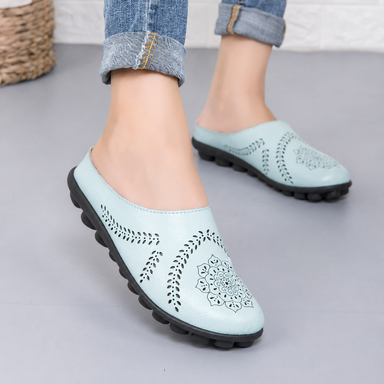 Casual All-match Hollow Slippers