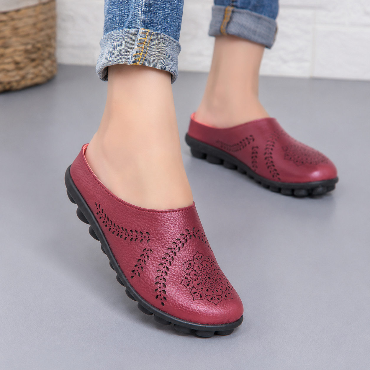 Casual All-match Hollow Slippers