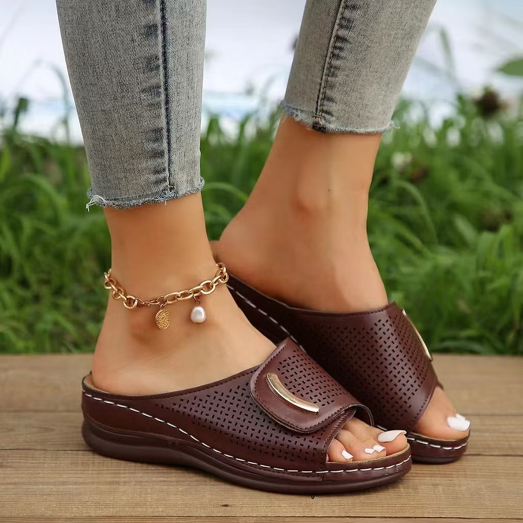🔥Mother‘s Day 55% OFF — Peep Toe Hollow Out Orthopedic Slippers