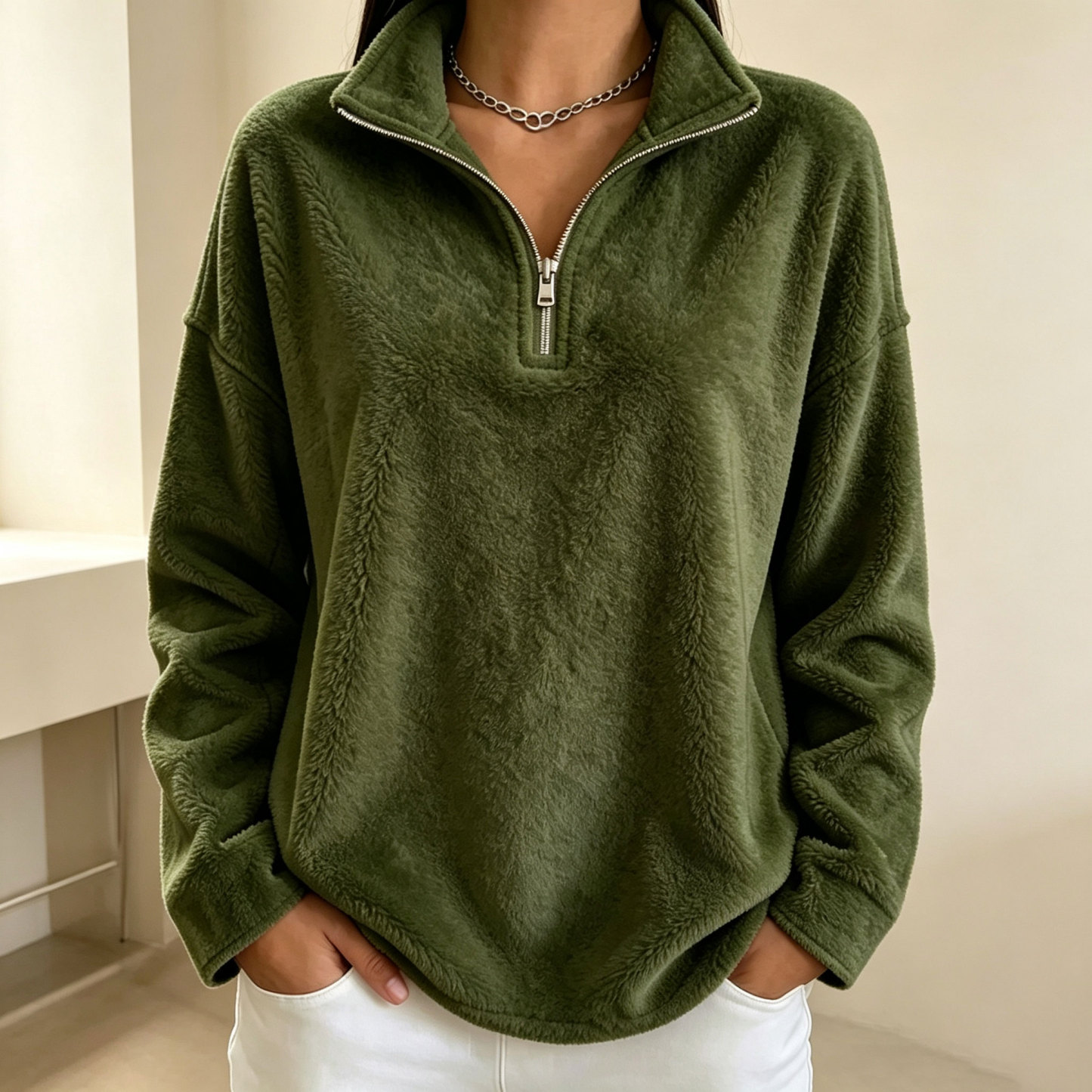 Women's half-zip fleece pullover sweatshirt, suitable for autumn and winter wear.