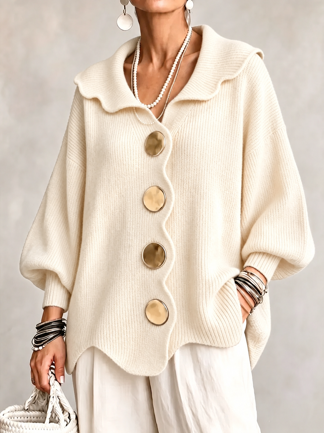 Women's V-neck long-sleeved knitted top