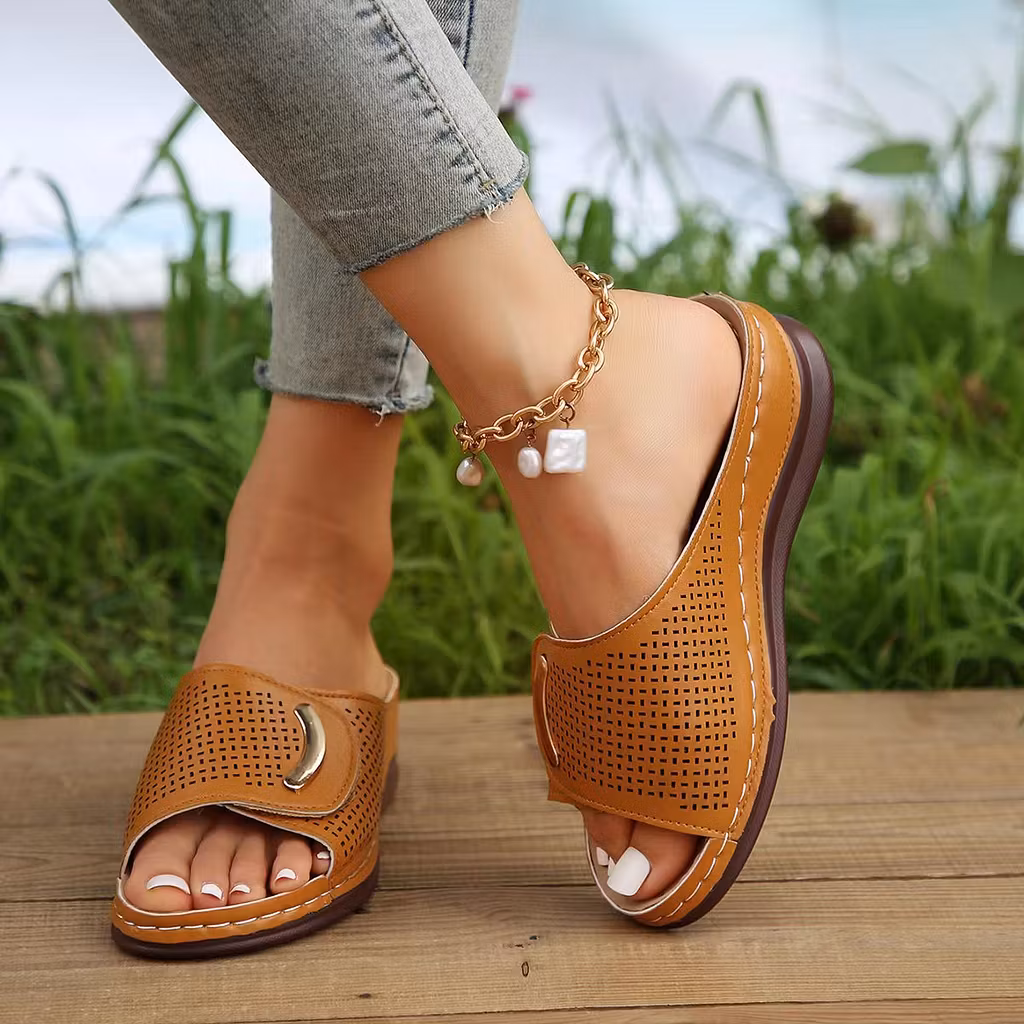 🔥Mother‘s Day 49% OFF — Peep Toe Hollow Out Orthopedic Slippers