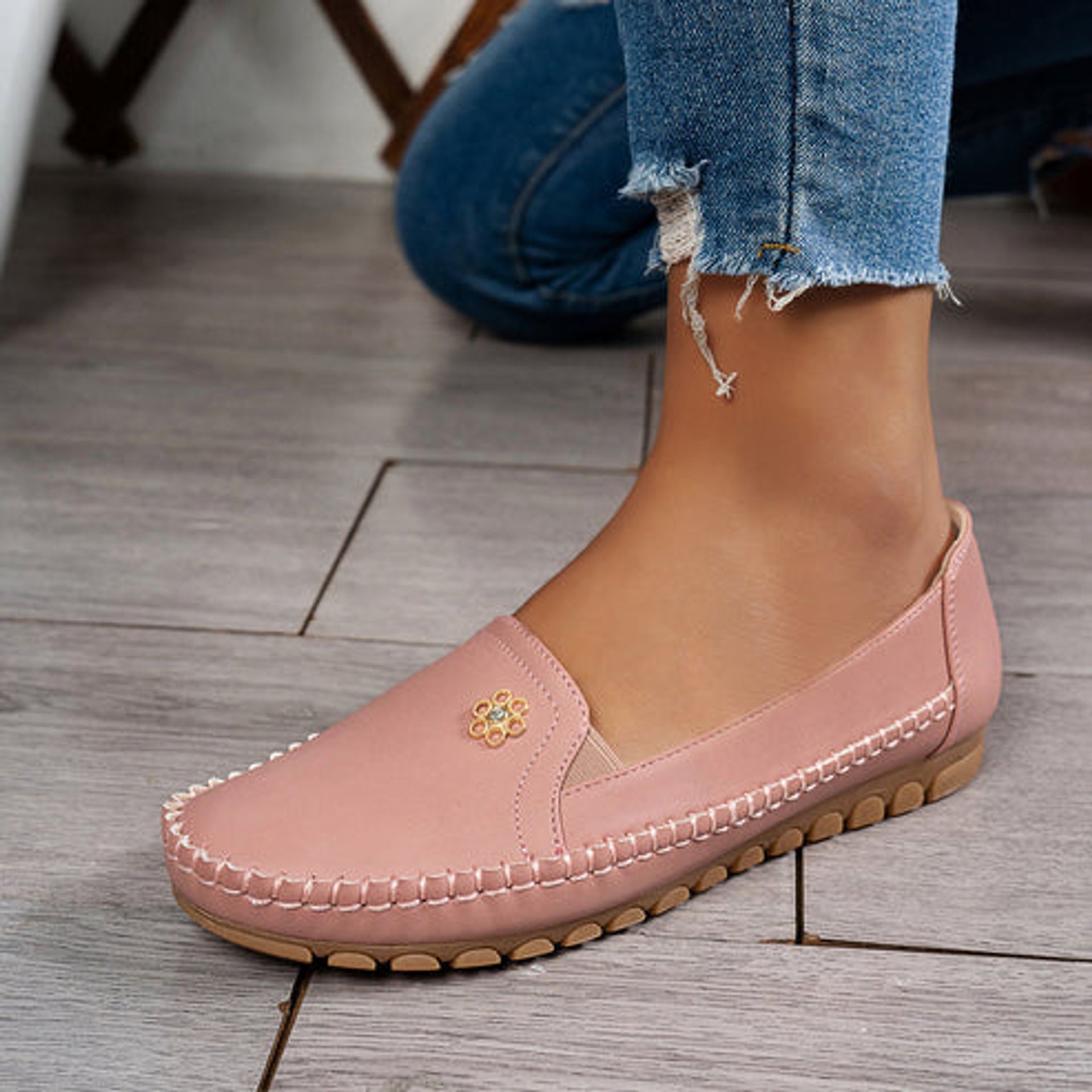 Women's Lightweight Comfort Leather Walking Shoes – Breathable & Anti-Slip - image 17
