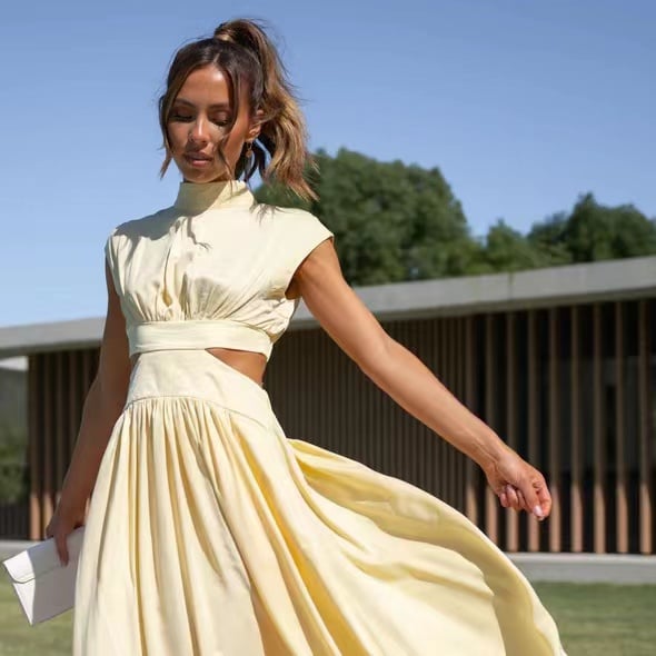 2026 Cutout Waist Pocketed Vacation Midi Dress ✨