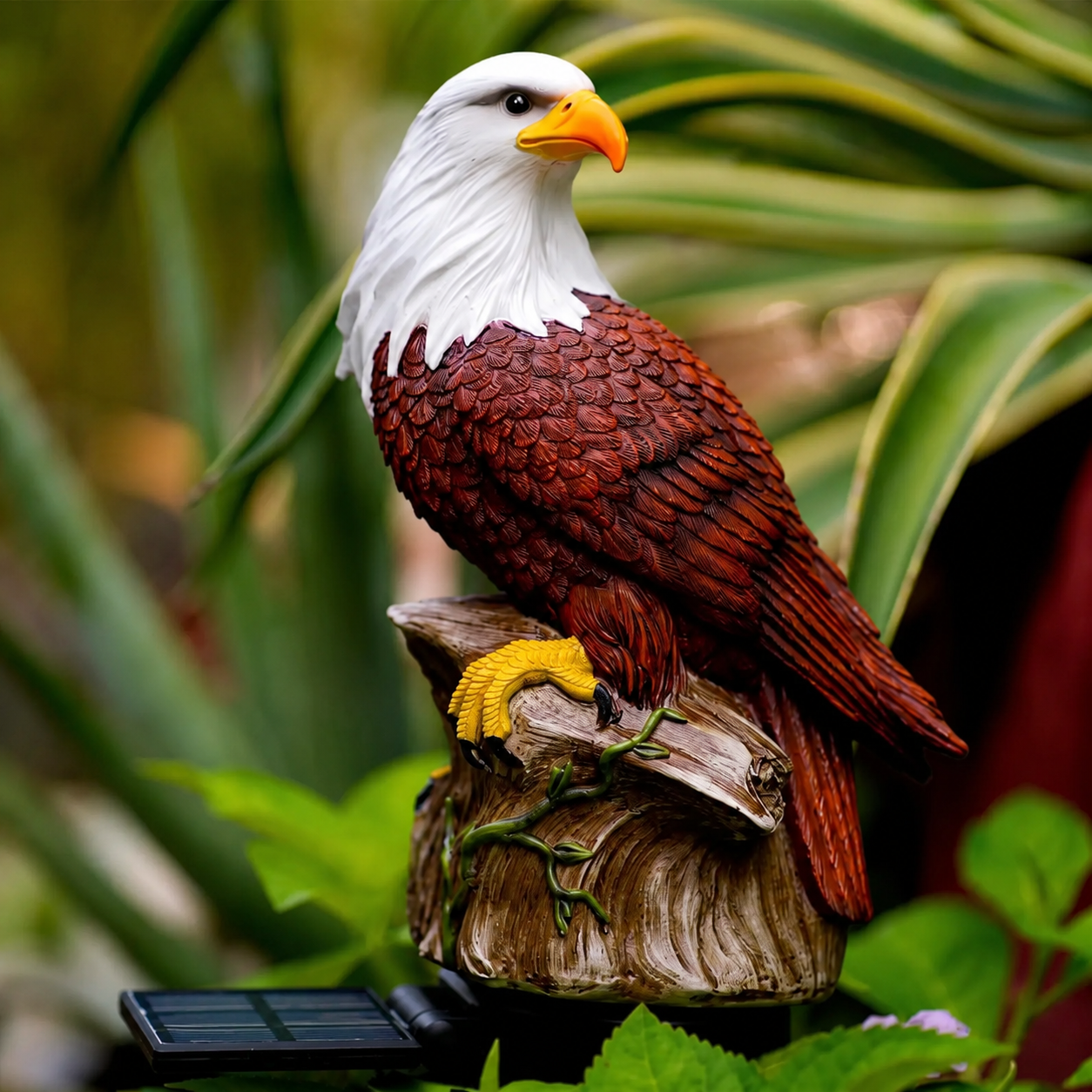 🔥 American Eagle Solar Garden Light