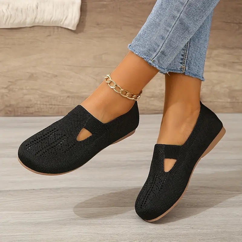 Flyknit Breathable Low Top Pumps Female Plus Size Solid Color Sneakers