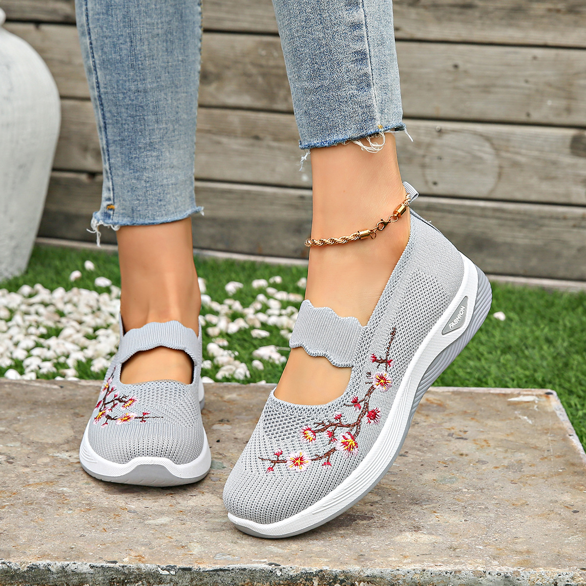 🔥Last day! 70% off!Floral Knit Comfort Walking Shoes