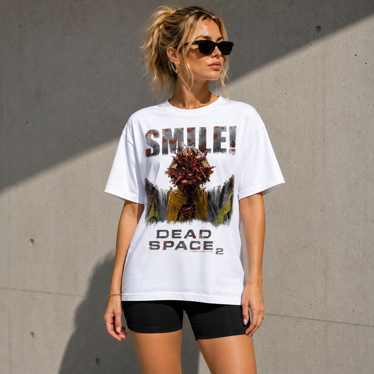 Sci-Fi Horror Game Tee – Space Survival Graphic T-Shirt for Gamers