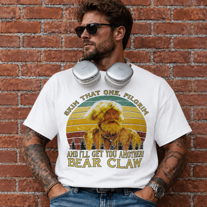 Retro Western Humor Graphic Tee – “Skin That One Pilgrim” Vintage Meme Shirt
