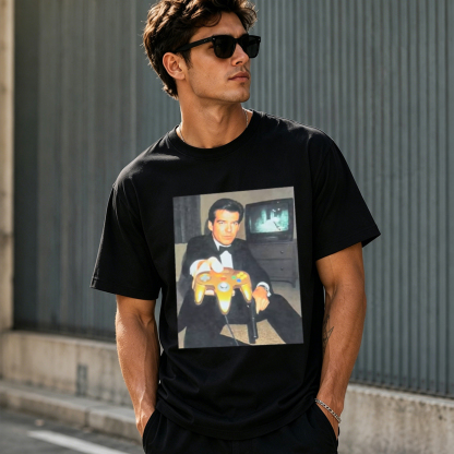 Retro Gamer Secret Agent Graphic T-Shirt – Vintage Gaming Culture Oversized Tee