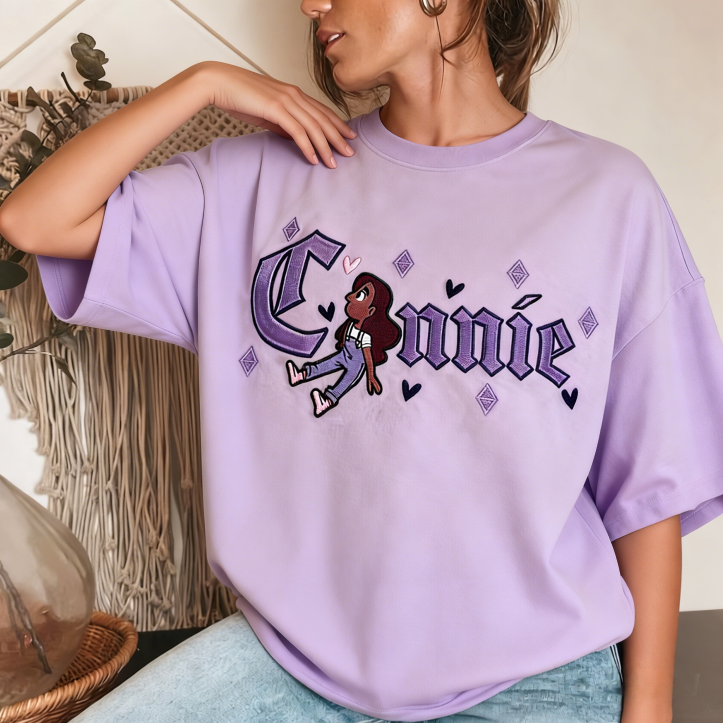 Embroidered Gothic Letter Cartoon Girl Graphic T-Shirt with Heart Accent Streetwear Women’s Casual Tee