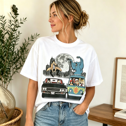 Retro Urban Night Adventure Graphic Streetwear Tee – Vintage City Monster Chase Print T-Shirt