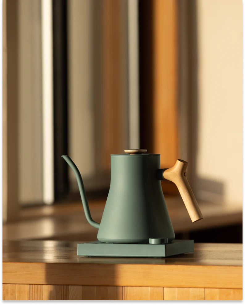 Fello Stagg EKG Pro Electric Pour-Over Kettle – Smoke Green| Maple Handle