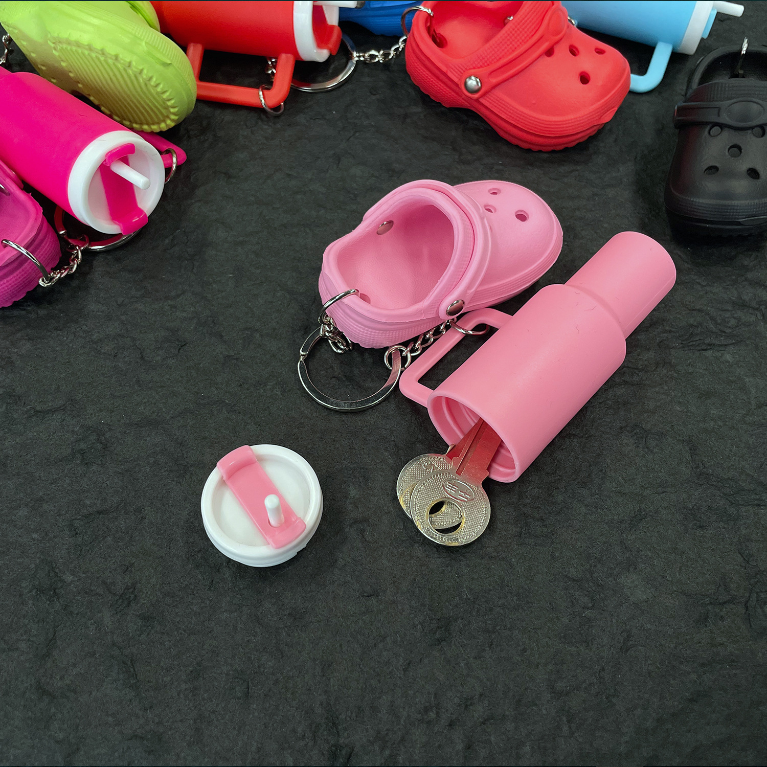 Mini cup + Crocs keychain