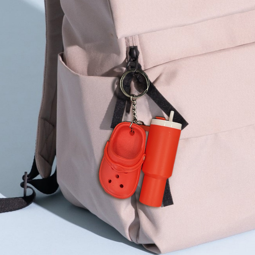 Mini cup + Crocs keychain