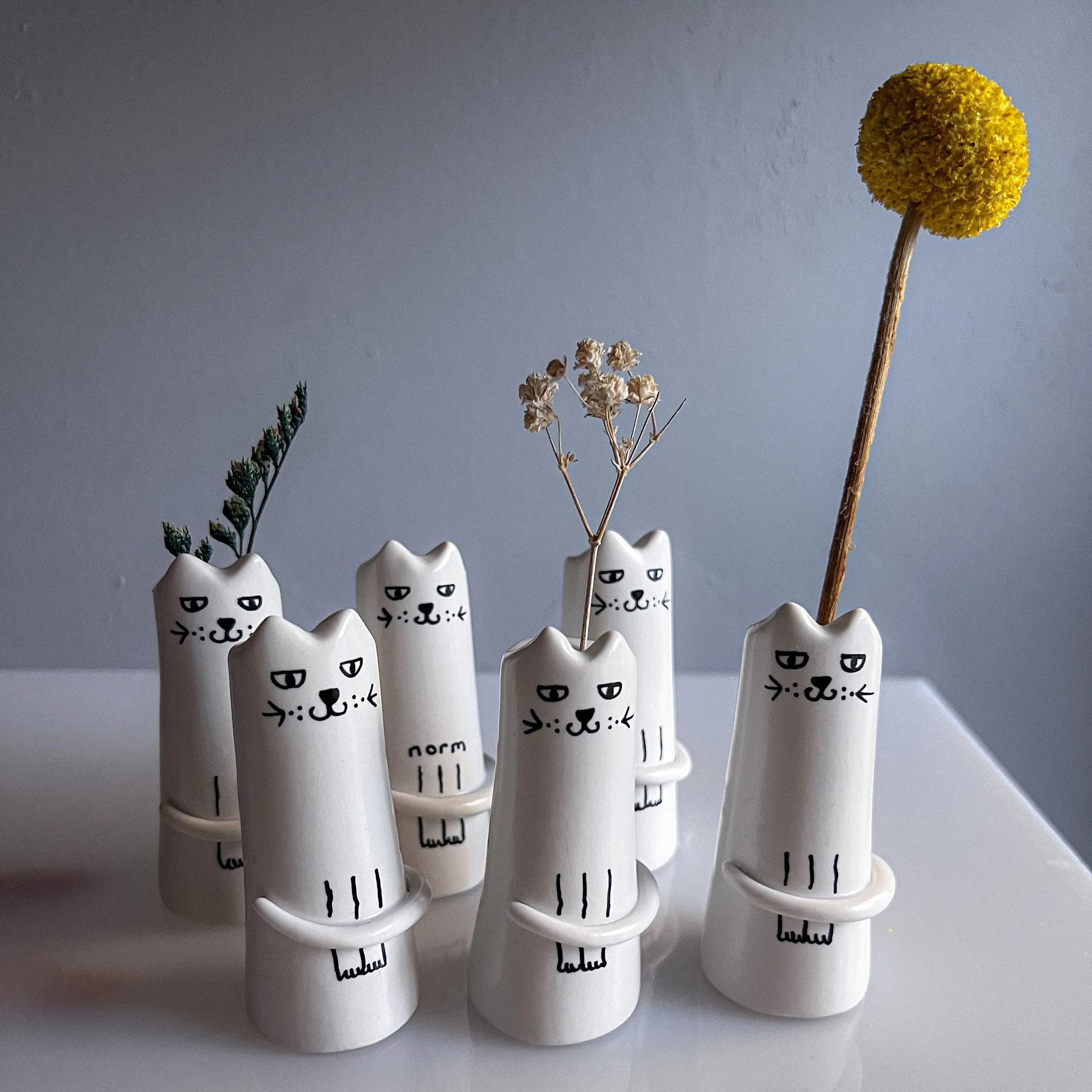 Cat Tiny Modern Vase