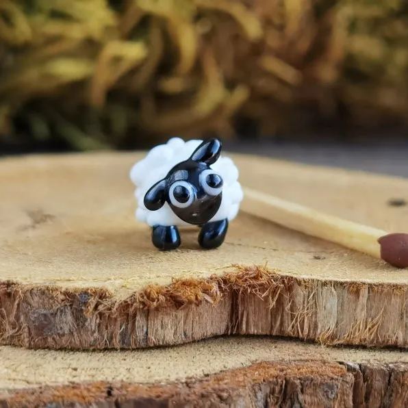 Tiny frog miniature