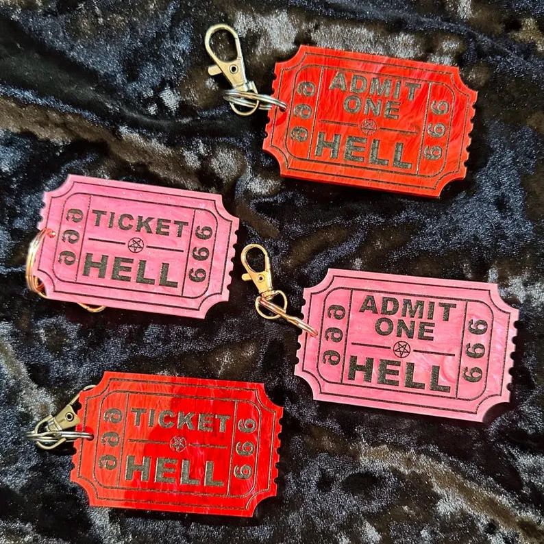 😈TICKET TO HELL keychain