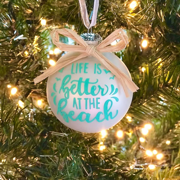 🌊 Coastal Beach Christmas Tree Ornament