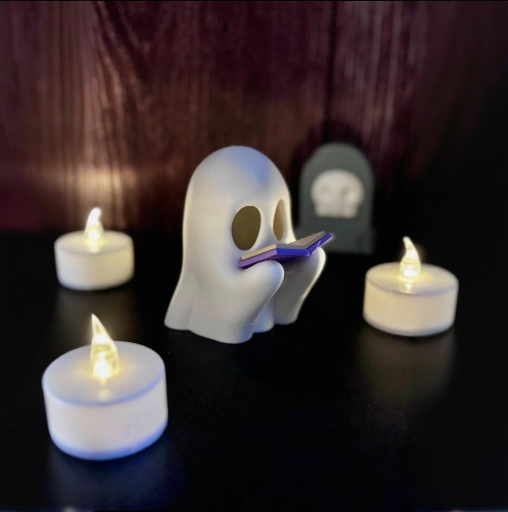 Reading Ghost Tealight
