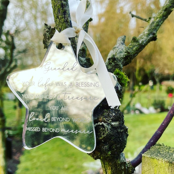  Family Remembrance Christmas Tree Star Bauble 