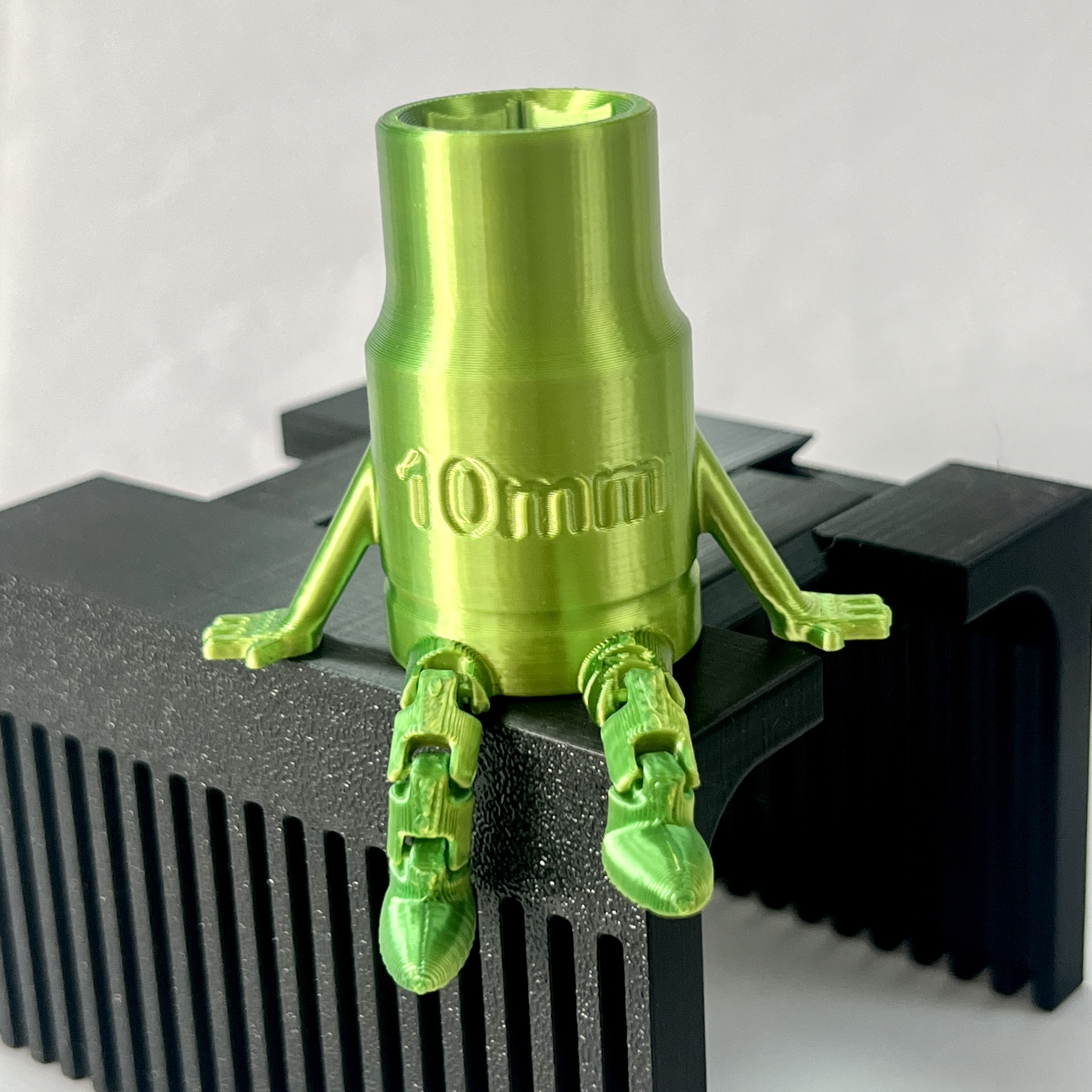 10mm Socket 3D Printed Articulated