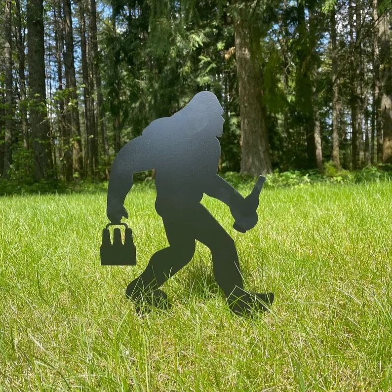 Bigfoot Garden Stake👣