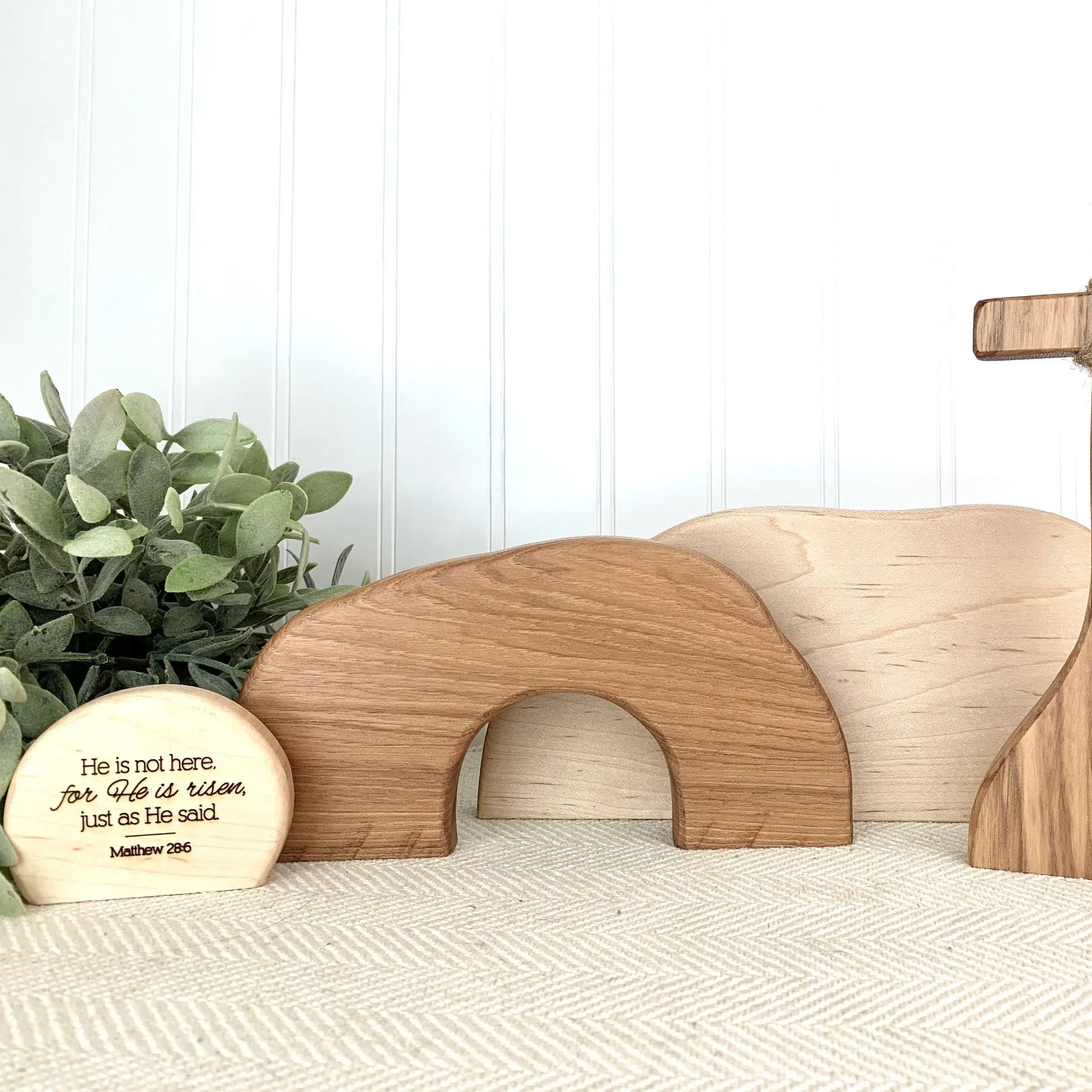 Empty tomb Easter decor