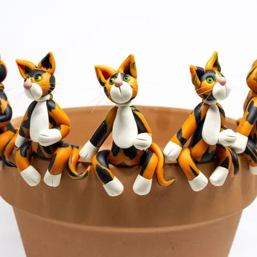 Funny Cat Pot Sitter