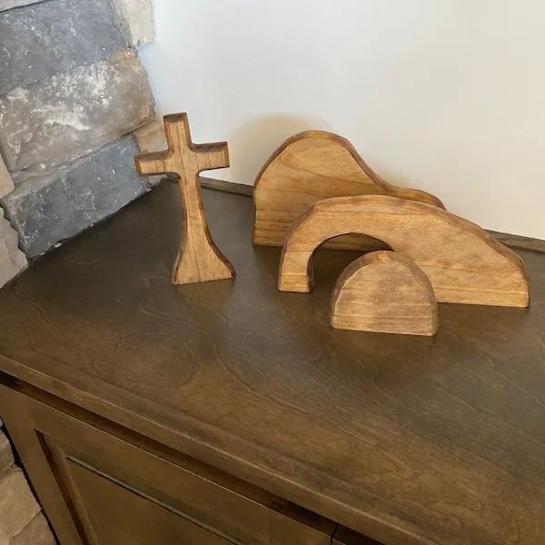Empty Tomb Easter Display