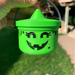 🎃Mini Halloween Nostalgia Bucket