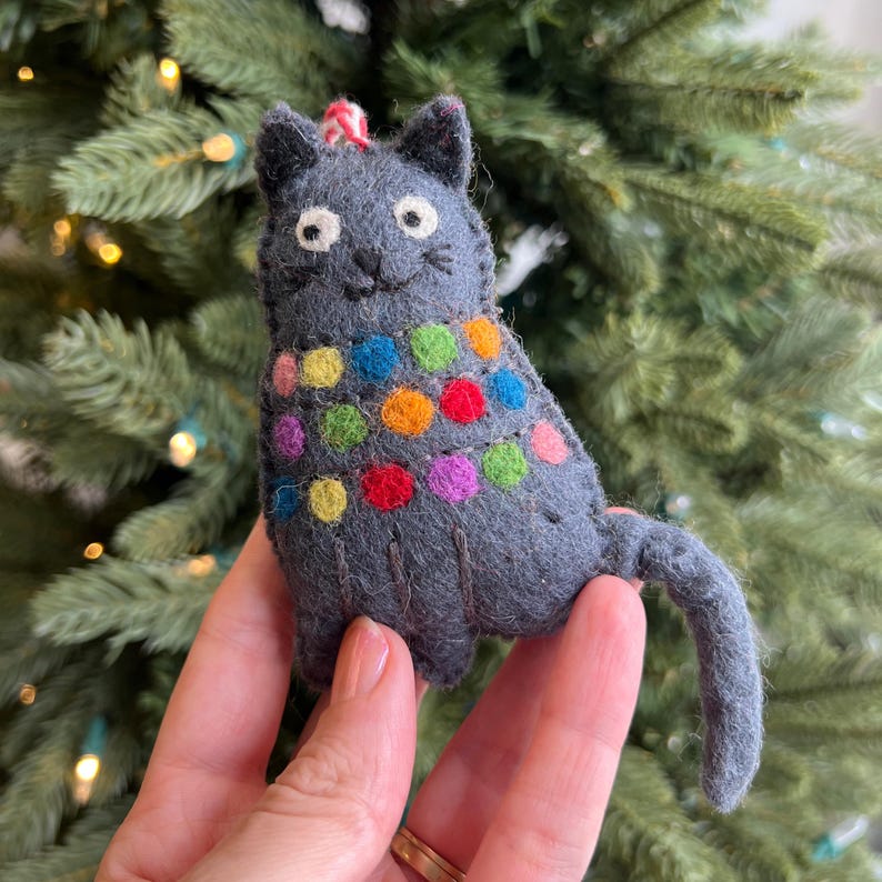 ✨Cat Tangled in Lights Ornament - Handmade Holiday Charm