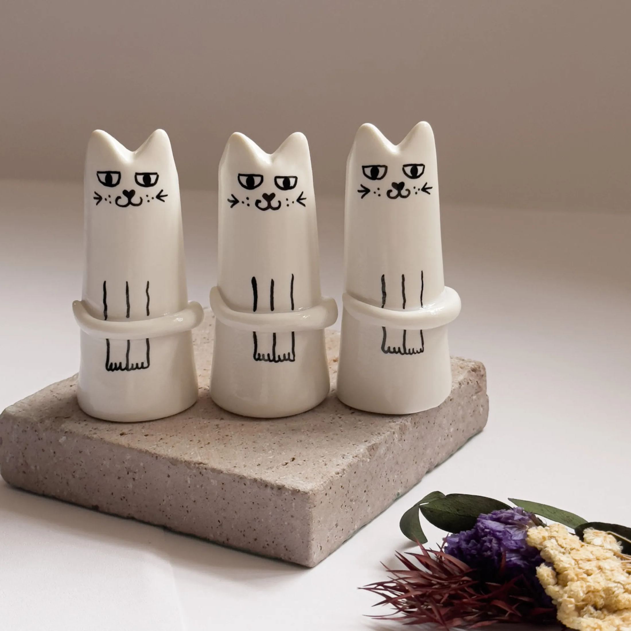 Cat Tiny Modern Vase