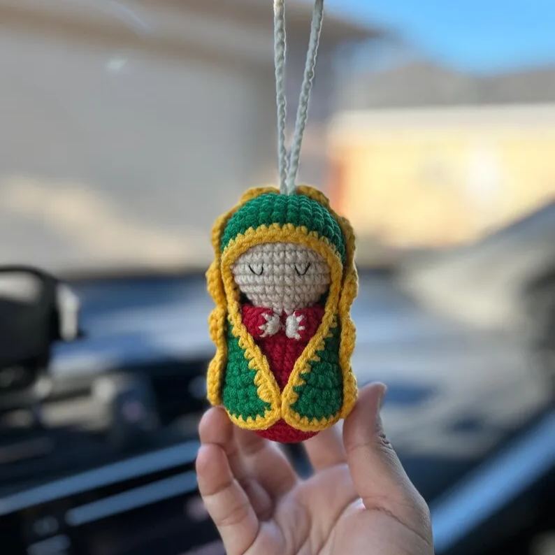 Crochet Mini Jesus Hanging