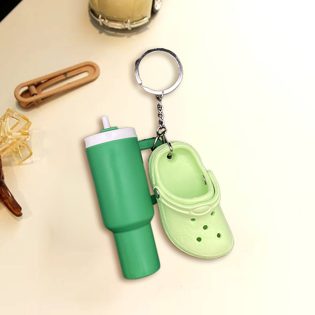 Mini cup + Crocs keychain