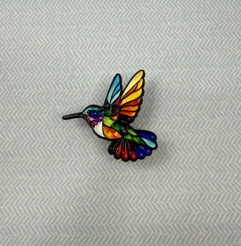 🎁Stained Glass Wildlife Enamel Pins