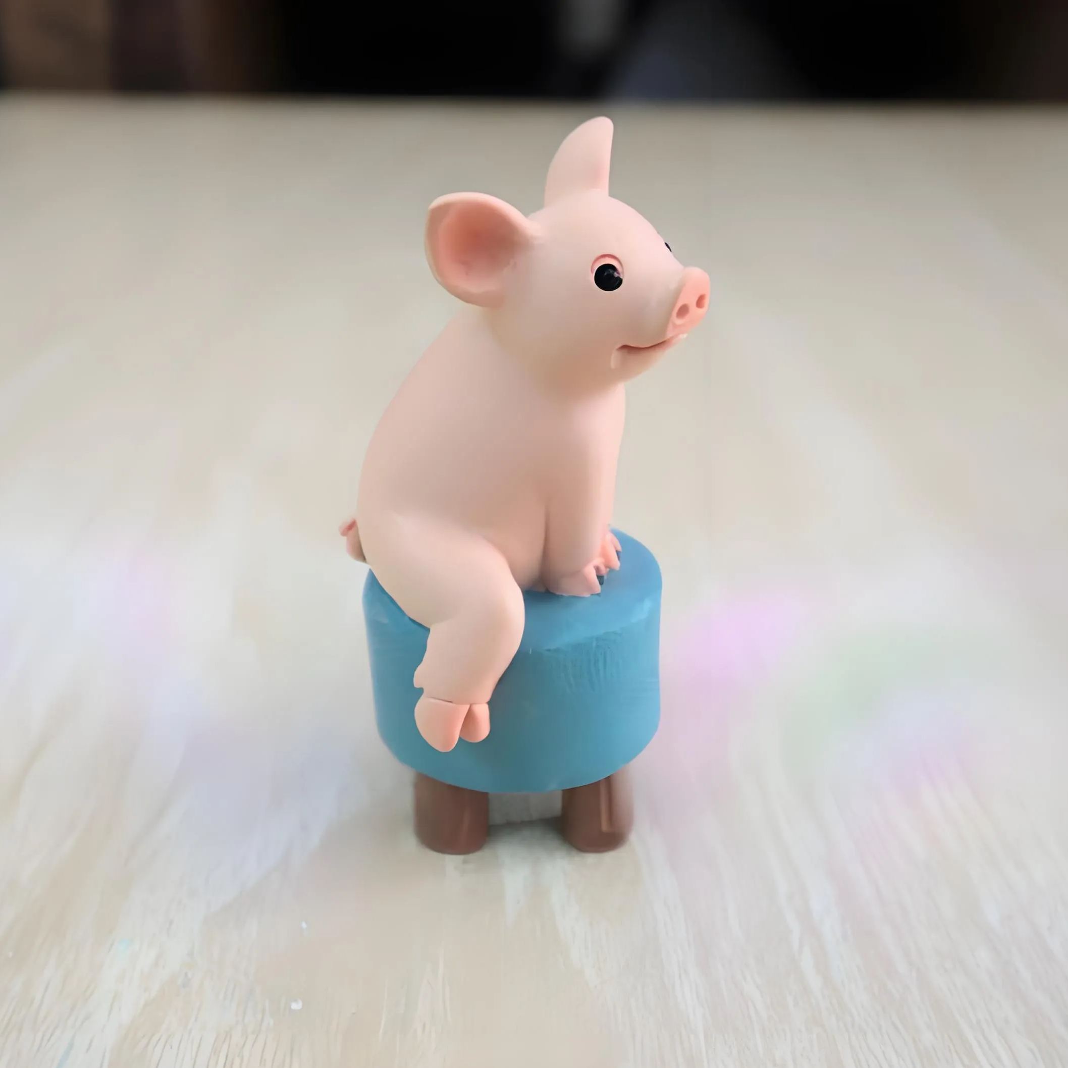 Adorable Pig Figurines