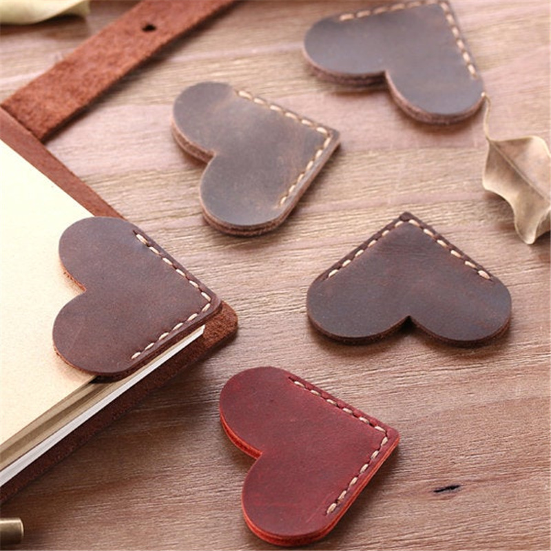 【Mother's Day Hot Sale 50% OFF】Vintage Leather Heart Bookmark Page Corner