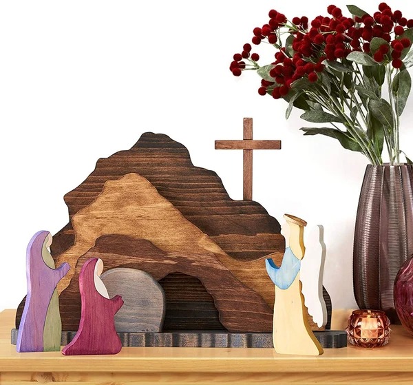 Easter Scene Wooden Decoration