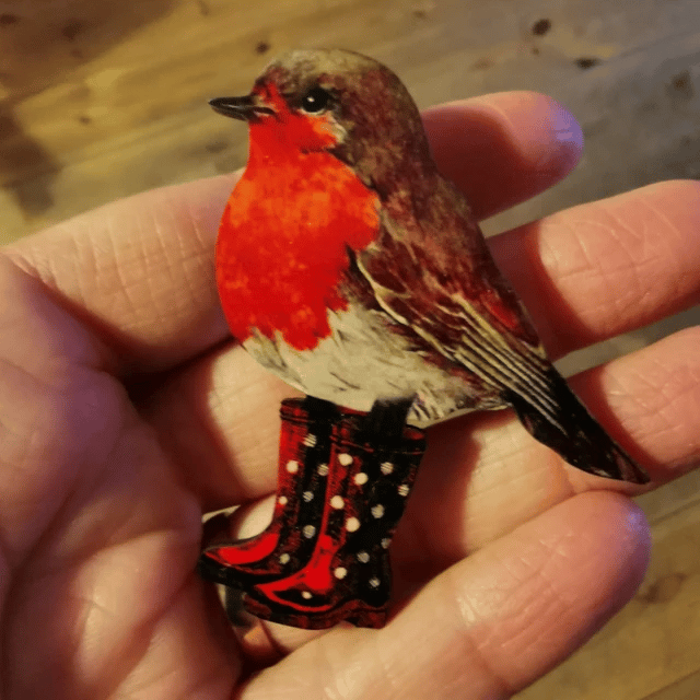 Robin Wooden Brooch