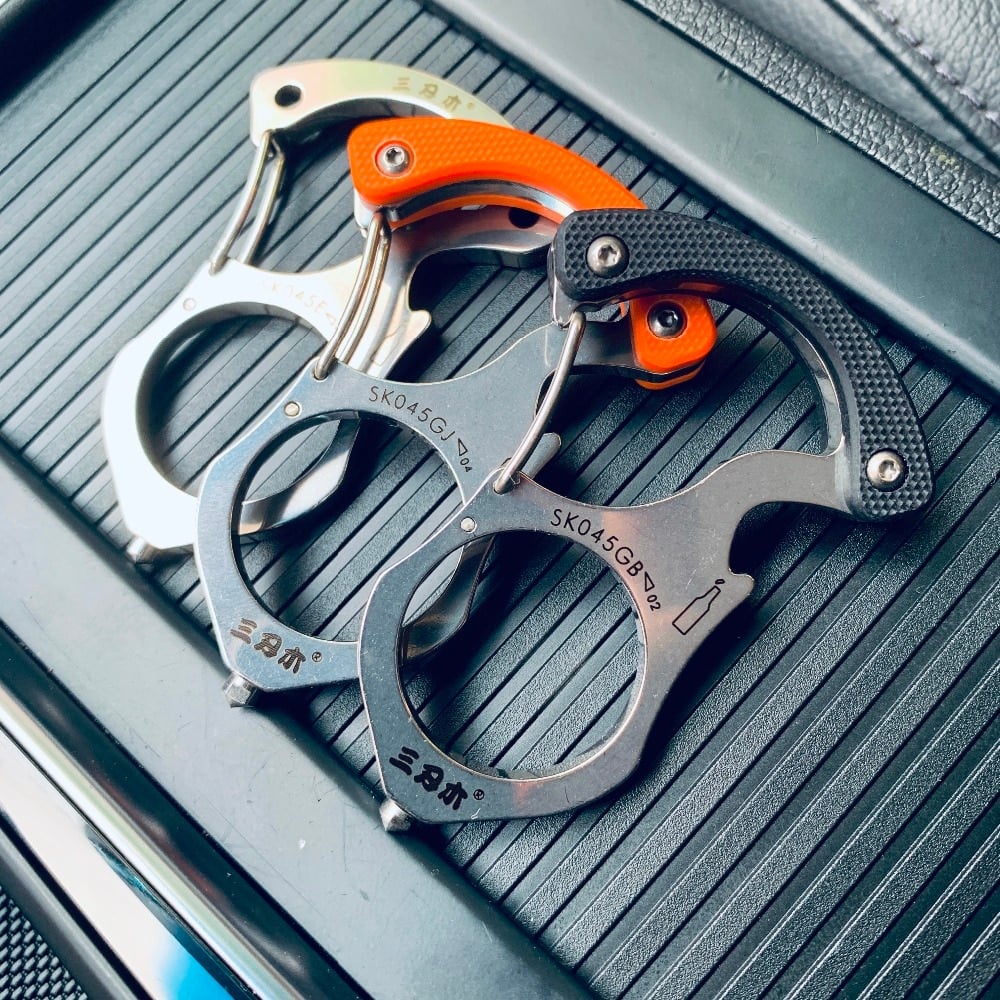 Portable Multi-functional Self-defense Key Chain