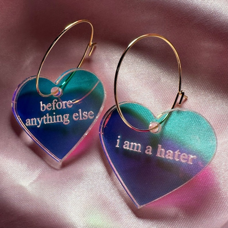 😍Glisten with Grace: Iridescent Heart Hoop Earrings✨