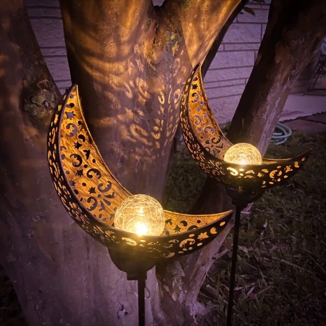Lunar Garden Light 